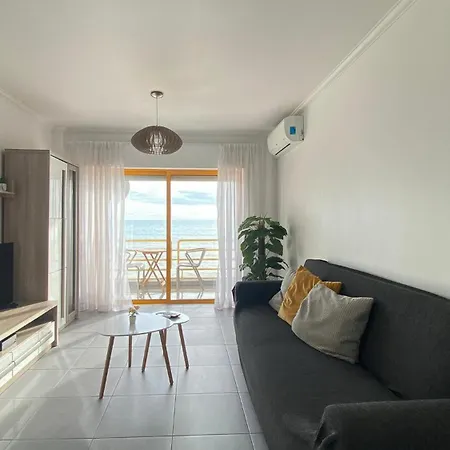 Quarteira Frente Praia II By Homeslow Rentals Exterior photo