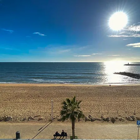 Quarteira Frente Praia II By Homeslow Rentals Exterior photo